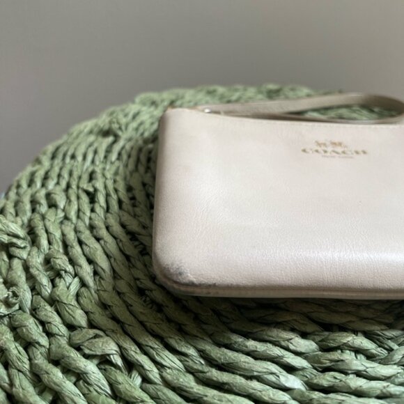 COACH Small Wristlet Wallet - Picture 3 of 11